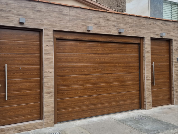 American Door Perú